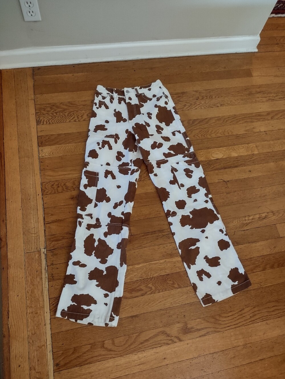white and brown cow print wide leg cargo pocket pants forever 21 size small